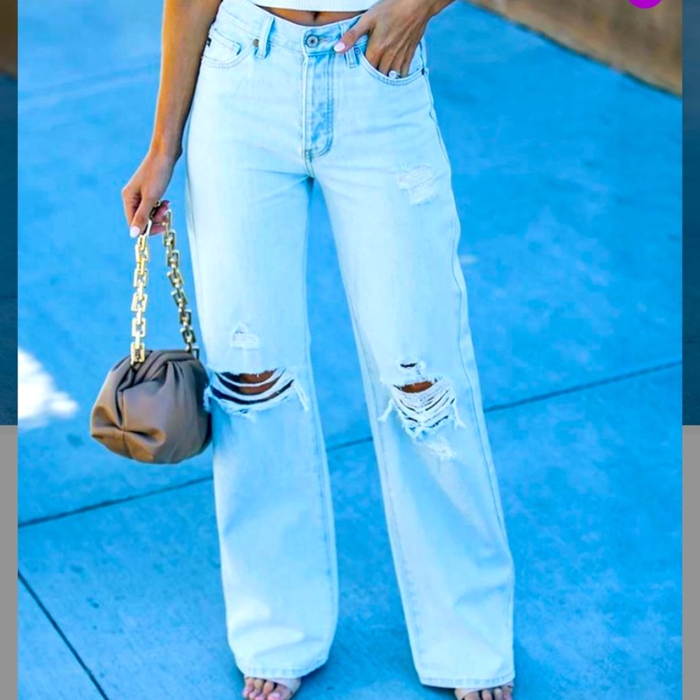 NWT Blue distressed denim wide-leg jeans